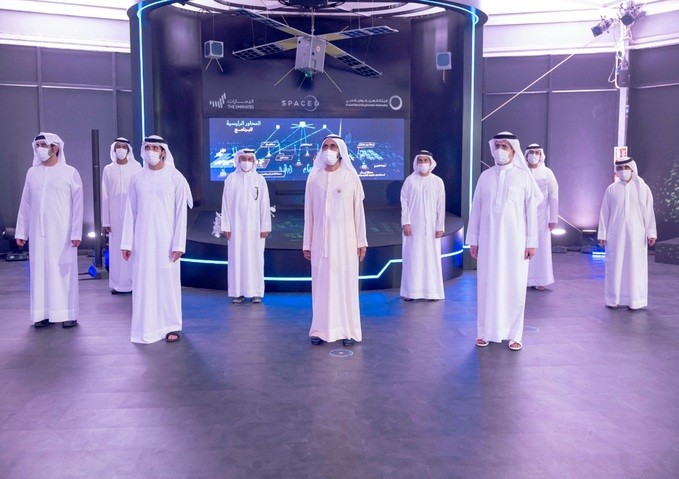 هيئة كهرباء ومياه دبي تطلق القمر الاصطناعي النانوي "ديوا سات 1" لدعم رقمنة شبكات الكهرباء والمياه في دبي